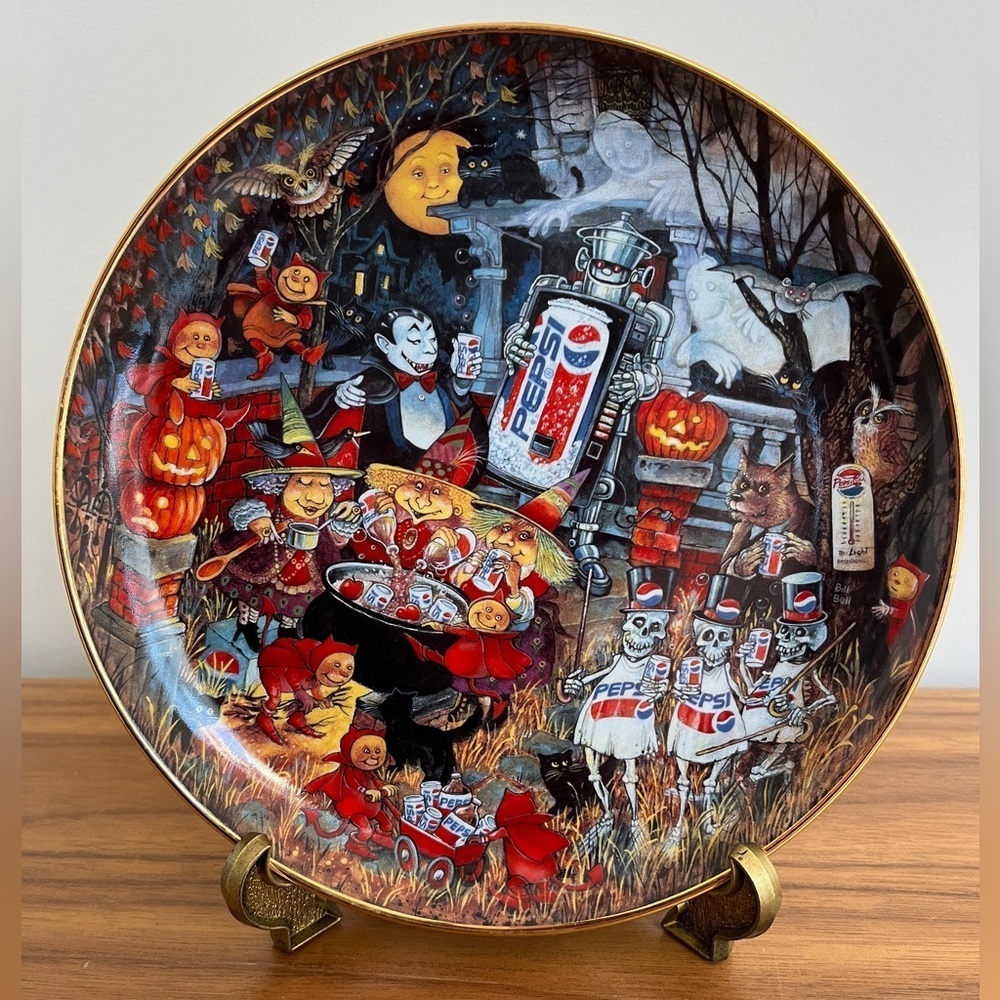 FRANKLIN MINT Vintage 1995 Pepsi-Cola Halloween Collector Plate by Bill Bell